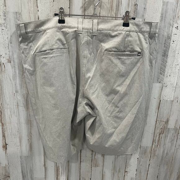 Travis Mathew Tan Quick Dry Golf Shorts Men’s Size 40 Outdoor Hiking Athletic - Picture 4 of 6